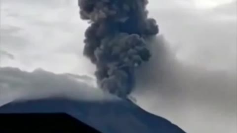 the volcano eruption in kerinci mount, in indonesia