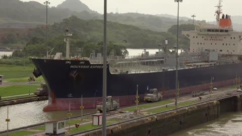 The World's Shortcut How the Panama Canal Works