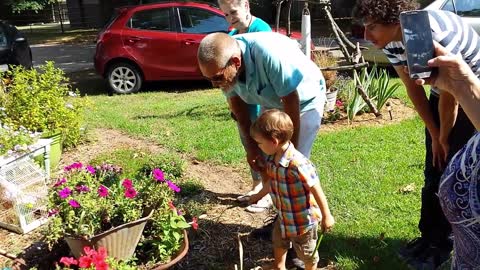 72 Year-Old Man Sees Color for the First Time