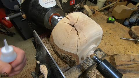 Woodturning: Live Edge(side) Pecan bowl