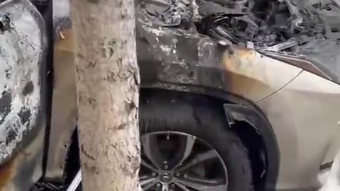 What accessories can be used when the vehicle spontaneously ignites?