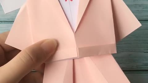 Make a paper school uniform