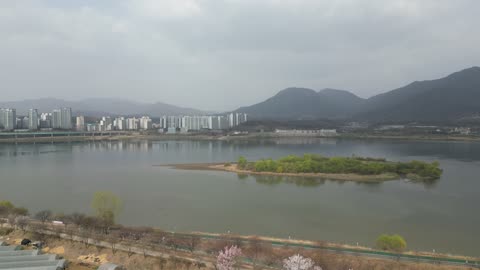 Korean riverside scenery