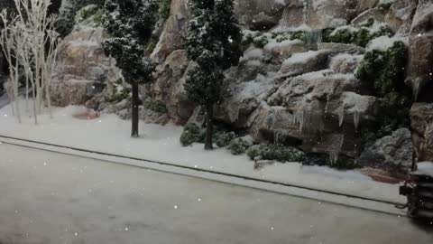 Model Trains In Snow - HO Scale (Realistic Snow Scene)