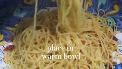 How to make spaghetti carbonara in 10 minutes