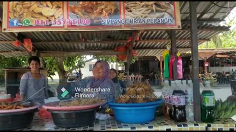 Best Street Food @ Langkawi Malaysia. Home made banana and tapioca fritters.