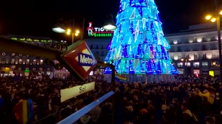 Thousands in Madrid protest anti-LGBT proposal