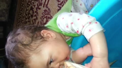 Cutest Baby video . Funny video, Sweet baby video, Babyes are always great