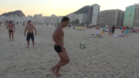 Amazing brazilian football skills on the beach ( Copacabana beach - Brazil 2014)