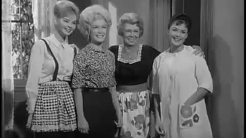 Petticoat Junction - Season 1, Episode 13 (1963) - A Night at the Hooterville Hilton