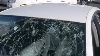 Smash attack: Skelms damage robbery victim’s car after ambush