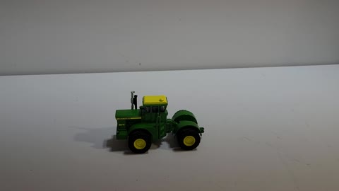 Ertl 1/64 John Deere Wagner WA-14 Prestige select tractor review