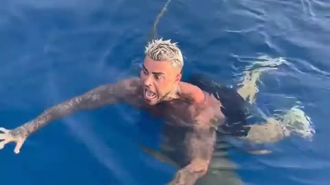 Man nearly attacked by Shark !