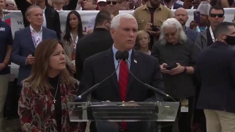 Mike Pence and Thousands of Americans Praying
