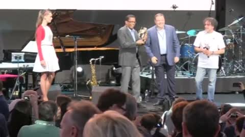 Herbie Hancock and George Benson bring jazz craze to Ukraine's Lviv