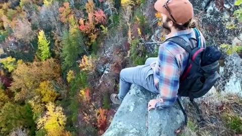 POV: you're chasing fall colors in North Carolina & you get this view all to yourself...