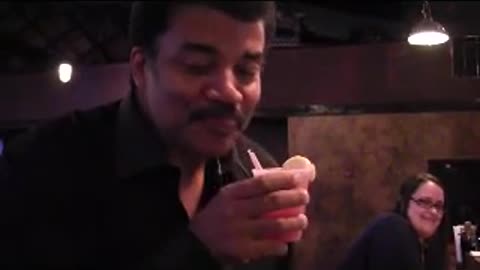 Neil deGrasse Tyson mixes a Martian Sunrise at StarTalk Live