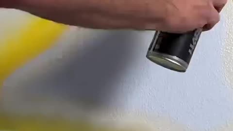 Dad fixes kid’s bedroom wall