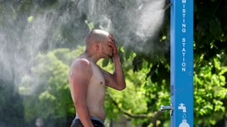 Canada's West Coast hits record high heat