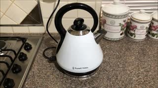 Russell Hobbs 2000 2400W Electric Kettle