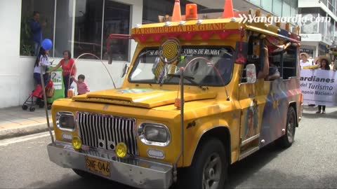 Así avanzó la 'Comparsa de la Santandereanidad' por Bucaramanga