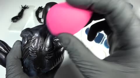 Color With A Sponge Ball