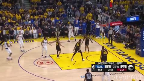 Warriors mixing up defensive coverages on Luka to start the game
