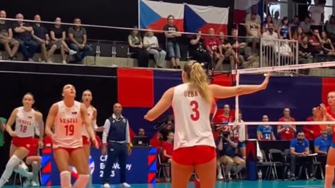 Zehra gunes & Melissa Vargas - Cev volleyball 2023