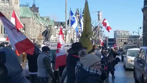 Freedom Convoy starts arriving at Canadian Parliament in Ottawa