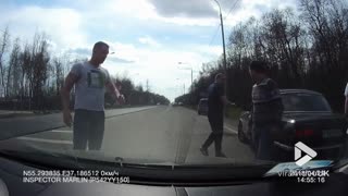 Crazy Brawl on Highway || Viral Video UK
