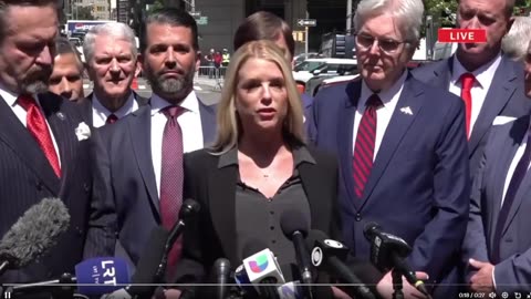 Cựu AG của Florida @PamBondi: "Trước khi trở thành Tổng chưởng lý Florida,tôi là một công tố viên.."