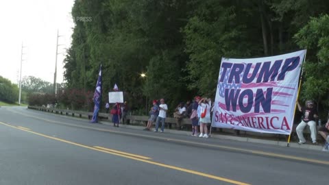 Trump Arrested in Atlanta Jail | Locals Show Their Support