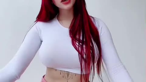 Tik tok trend hot dance