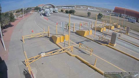 2024-01-10 - Puente Internacional 3 (viendo hacia Laredo, Texas)