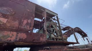 RAILROAD LIFTING MACHINE