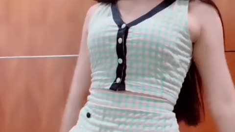 Hot Sexy Tik Tok Dance!