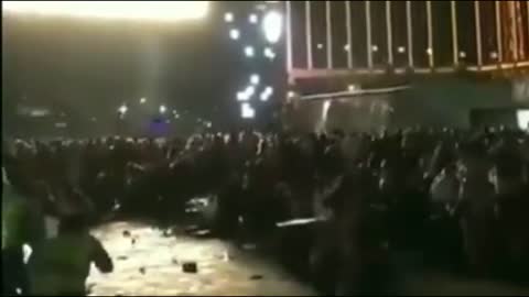 Las Vegas Shooting: Video Shows Security Guard Open Fire on Crowd