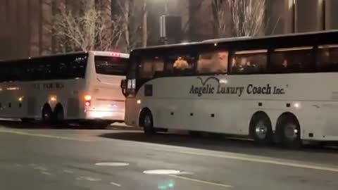 JUST IN - Busloads of National Guard members arriving in D.C.