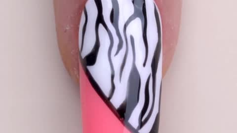Nail paint impressive two modal with one colour and different design