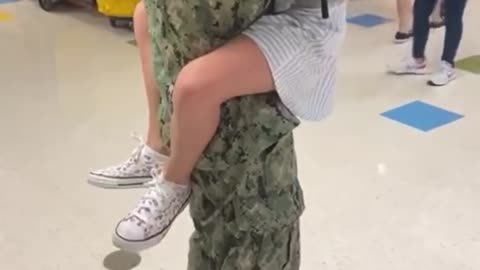 Surprise military homecoming will absolutely melt your heart