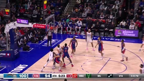 NBA - Franz Wagner drills the 3 for a season-high 34 PTS 🔥🔥