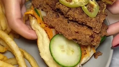 CHEESEBURGER or FRIED CHICKEN SANDWICH