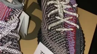 750Kicks Unboxing: Yeezy Boost 350 V2 Yecheil Reflective with @Safaahazard Style Outfits YZY YT 2020