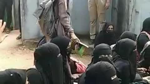 India in School Hijab is our rights, Promoted Muslim Student's Shows 2022.