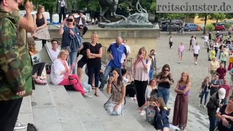 Berlin, Corona und die Demos: Der ganz normale Wahnsinn