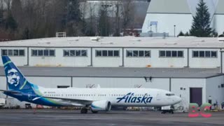 Federal officials order grounding of some Boeing 737s after plane suffers blowout