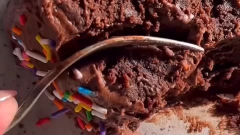 Decadent Delight: Ultimate Brownie Birthday Cake Recipe.