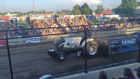 Pulling in the USA - 'High Hopes' Fendt