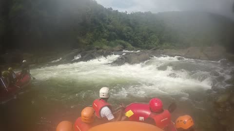 kithulgala rafting 2