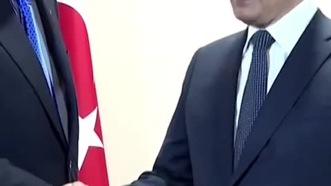 Putin’s 50 second wait for Turkey’s Erdogan 🎥 Turkish Presidency via Reuters